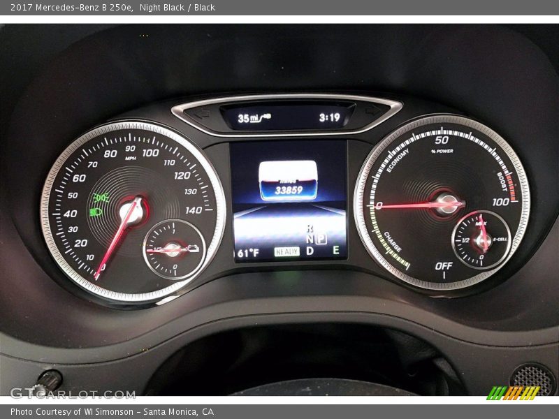 Night Black / Black 2017 Mercedes-Benz B 250e