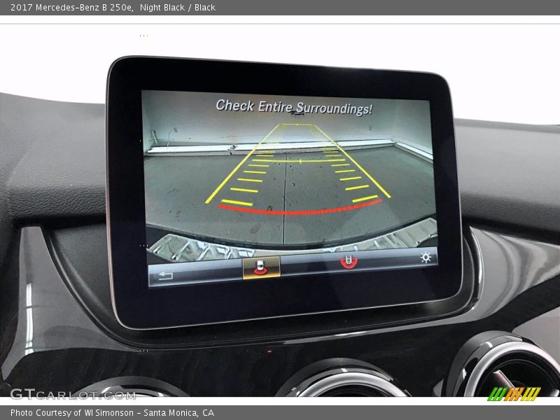 Night Black / Black 2017 Mercedes-Benz B 250e