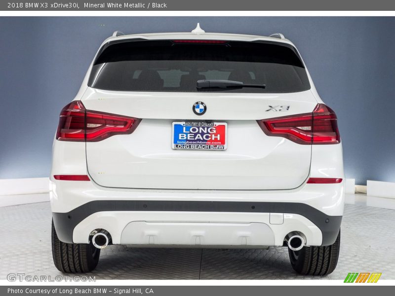 Mineral White Metallic / Black 2018 BMW X3 xDrive30i