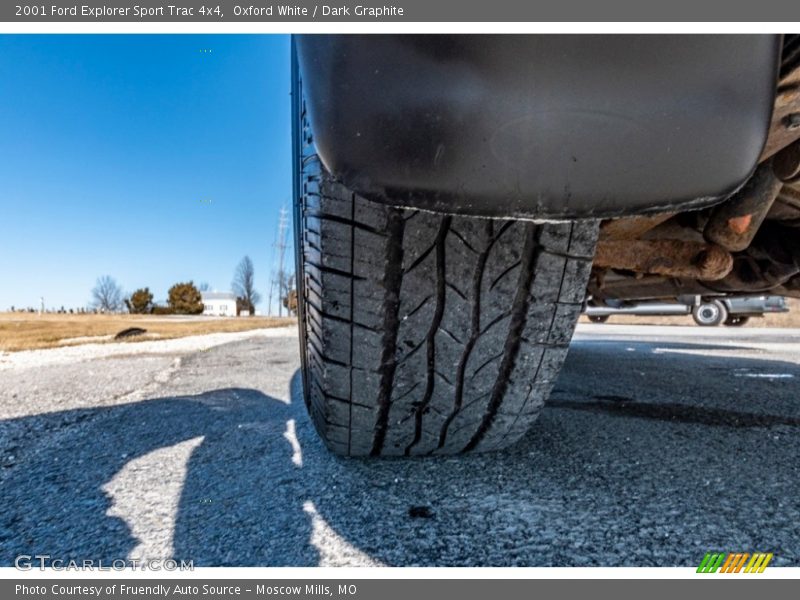 Oxford White / Dark Graphite 2001 Ford Explorer Sport Trac 4x4