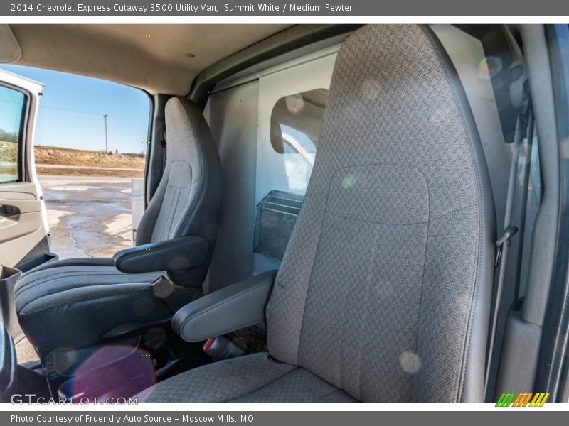 Summit White / Medium Pewter 2014 Chevrolet Express Cutaway 3500 Utility Van