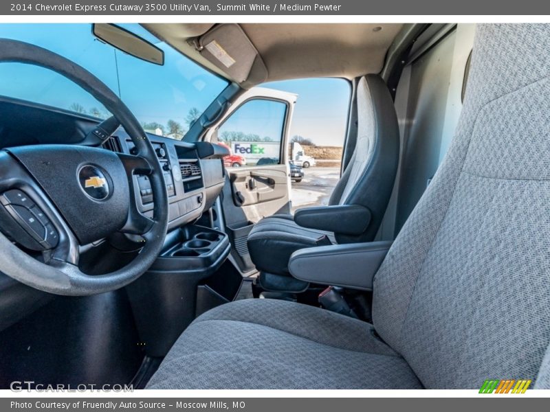 Summit White / Medium Pewter 2014 Chevrolet Express Cutaway 3500 Utility Van