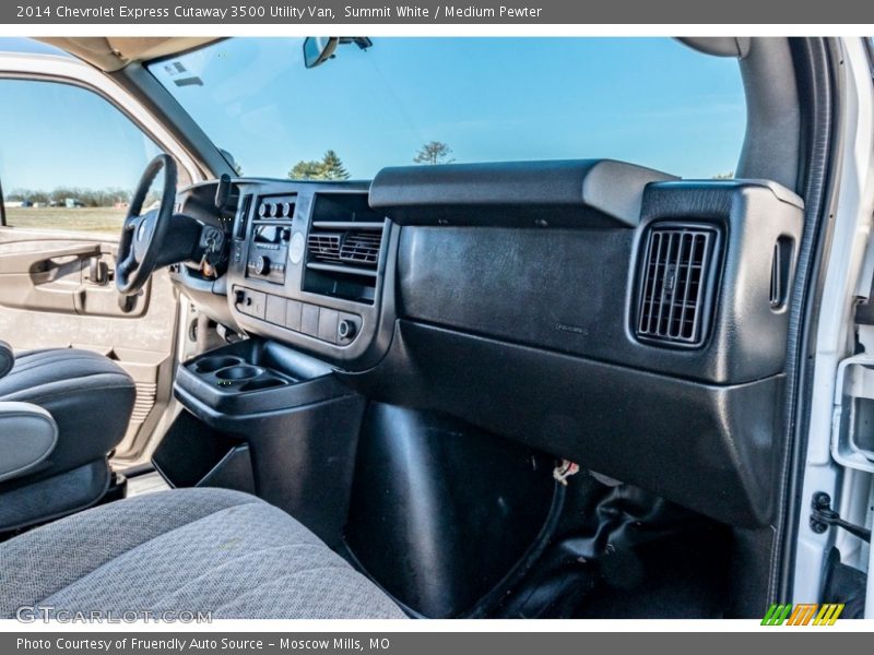 Summit White / Medium Pewter 2014 Chevrolet Express Cutaway 3500 Utility Van