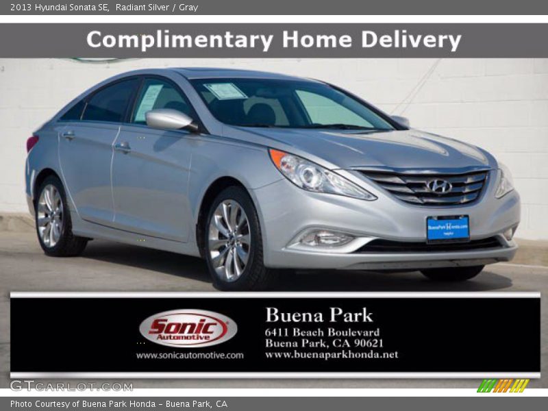 Radiant Silver / Gray 2013 Hyundai Sonata SE