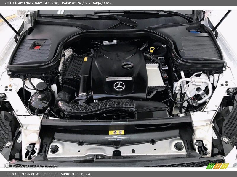 Polar White / Silk Beige/Black 2018 Mercedes-Benz GLC 300