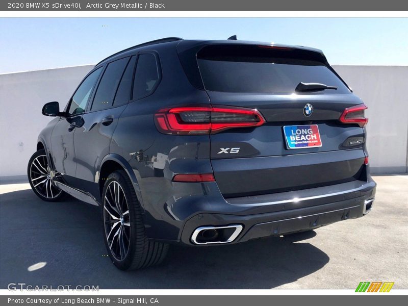 Arctic Grey Metallic / Black 2020 BMW X5 sDrive40i