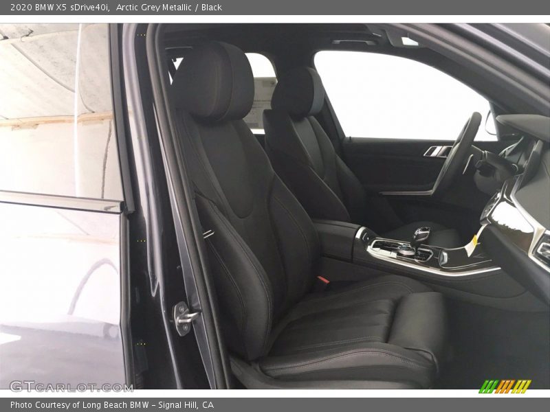 Arctic Grey Metallic / Black 2020 BMW X5 sDrive40i