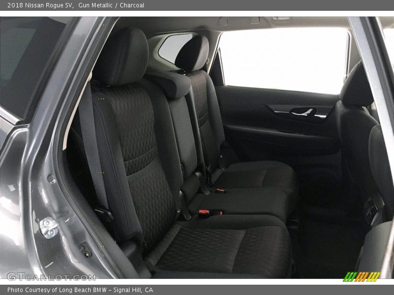 Gun Metallic / Charcoal 2018 Nissan Rogue SV