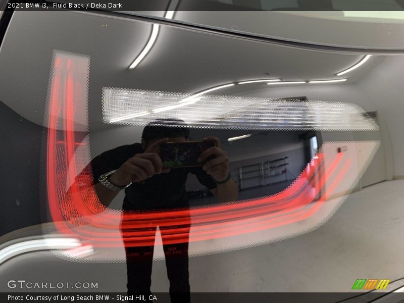 Fluid Black / Deka Dark 2021 BMW i3
