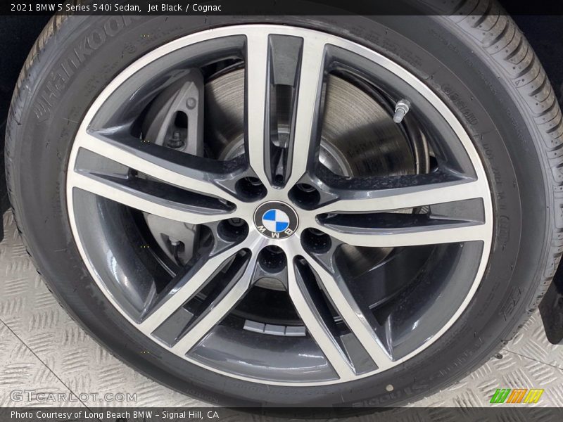 Jet Black / Cognac 2021 BMW 5 Series 540i Sedan