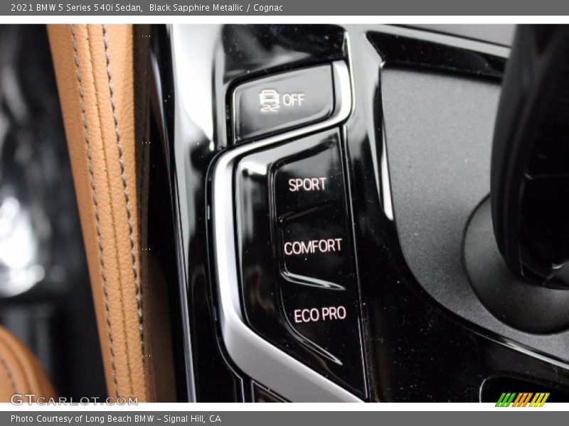 Black Sapphire Metallic / Cognac 2021 BMW 5 Series 540i Sedan