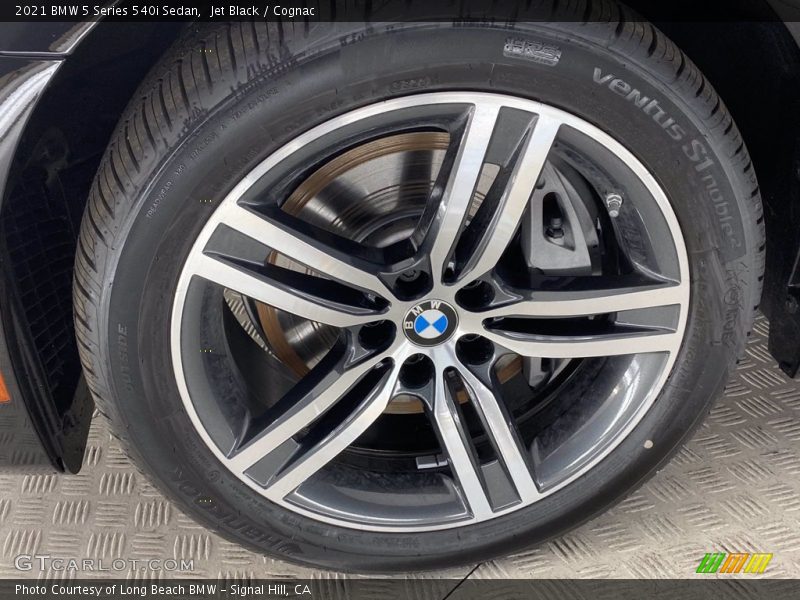 Jet Black / Cognac 2021 BMW 5 Series 540i Sedan