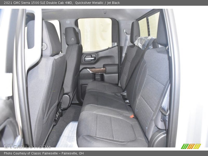 Quicksilver Metallic / Jet Black 2021 GMC Sierra 1500 SLE Double Cab 4WD