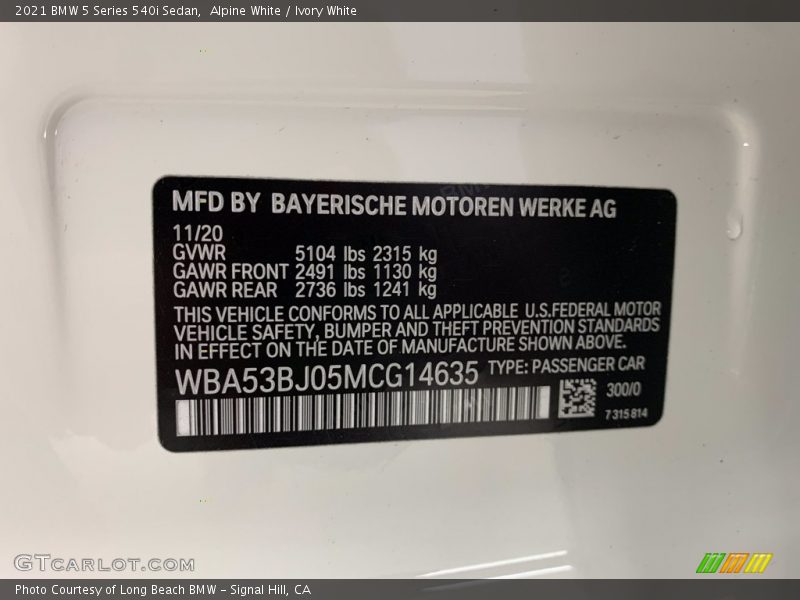 Alpine White / Ivory White 2021 BMW 5 Series 540i Sedan