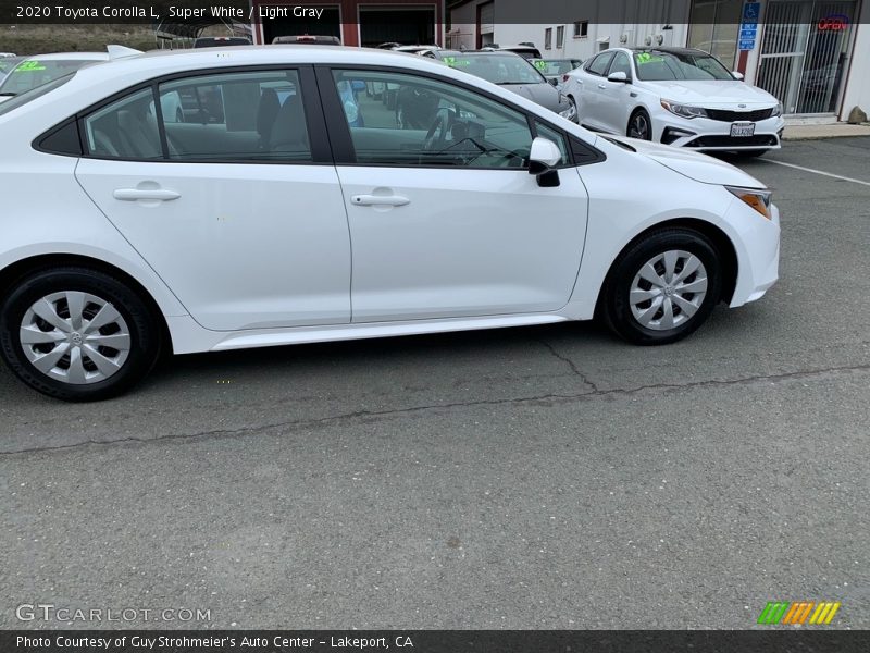 Super White / Light Gray 2020 Toyota Corolla L