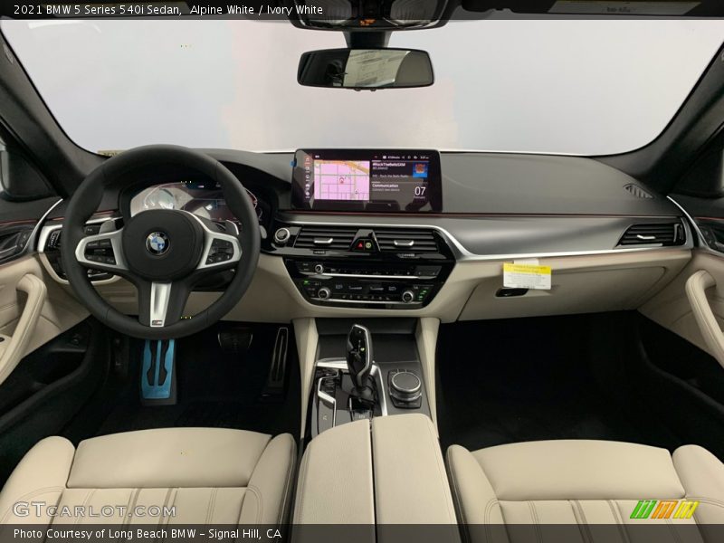 Alpine White / Ivory White 2021 BMW 5 Series 540i Sedan