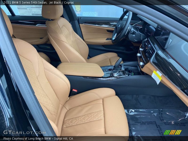 Jet Black / Cognac 2021 BMW 5 Series 540i Sedan