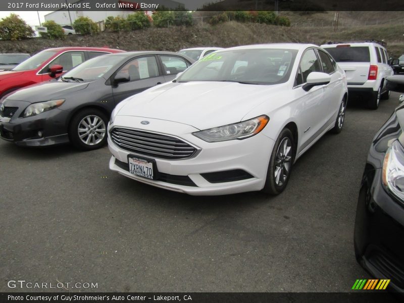 Oxford White / Ebony 2017 Ford Fusion Hybrid SE