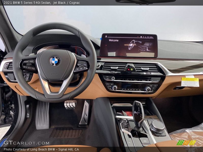 Jet Black / Cognac 2021 BMW 5 Series 540i Sedan