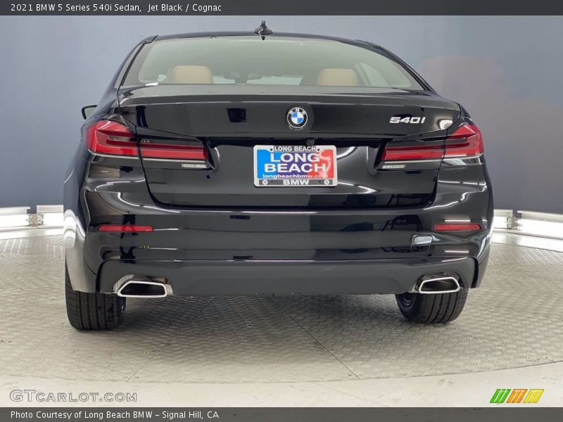 Jet Black / Cognac 2021 BMW 5 Series 540i Sedan