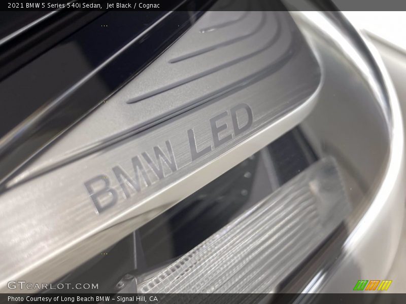 Jet Black / Cognac 2021 BMW 5 Series 540i Sedan