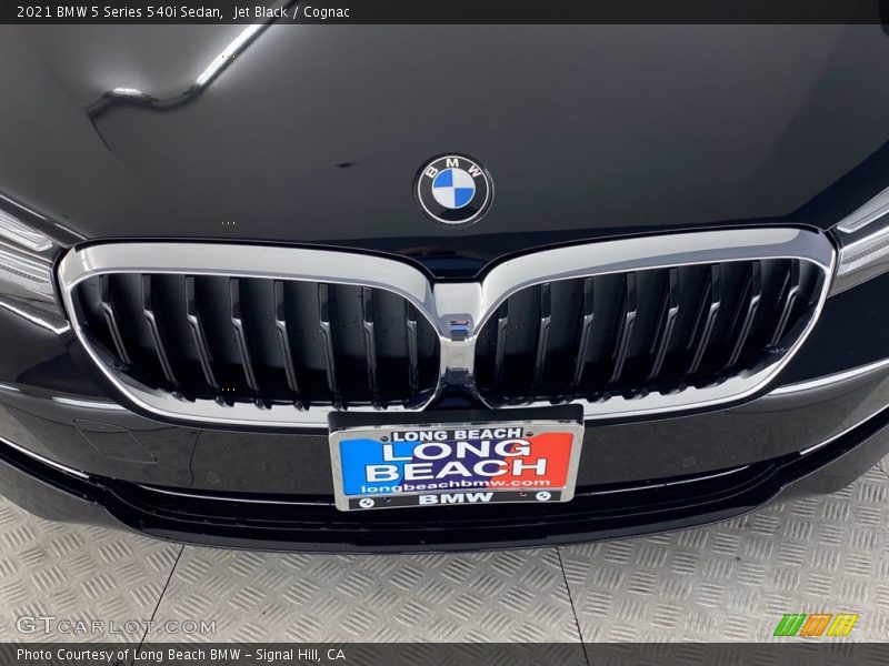 Jet Black / Cognac 2021 BMW 5 Series 540i Sedan