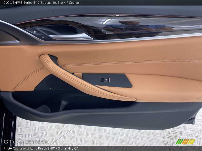 Jet Black / Cognac 2021 BMW 5 Series 540i Sedan
