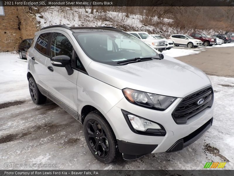Front 3/4 View of 2021 EcoSport SES