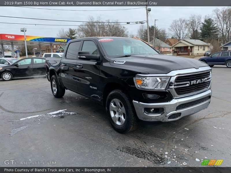 Diamond Black Crystal Pearl / Black/Diesel Gray 2019 Ram 1500 Big Horn Crew Cab 4x4