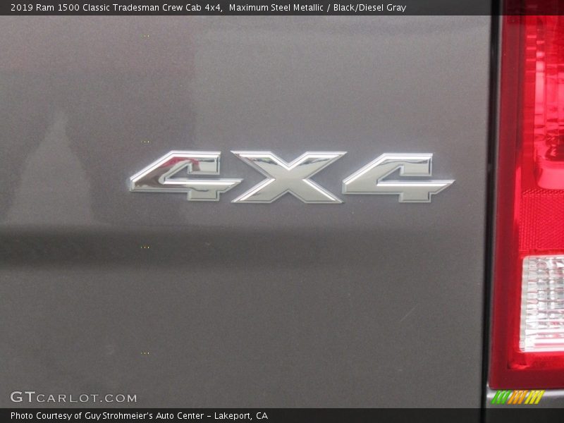 Maximum Steel Metallic / Black/Diesel Gray 2019 Ram 1500 Classic Tradesman Crew Cab 4x4