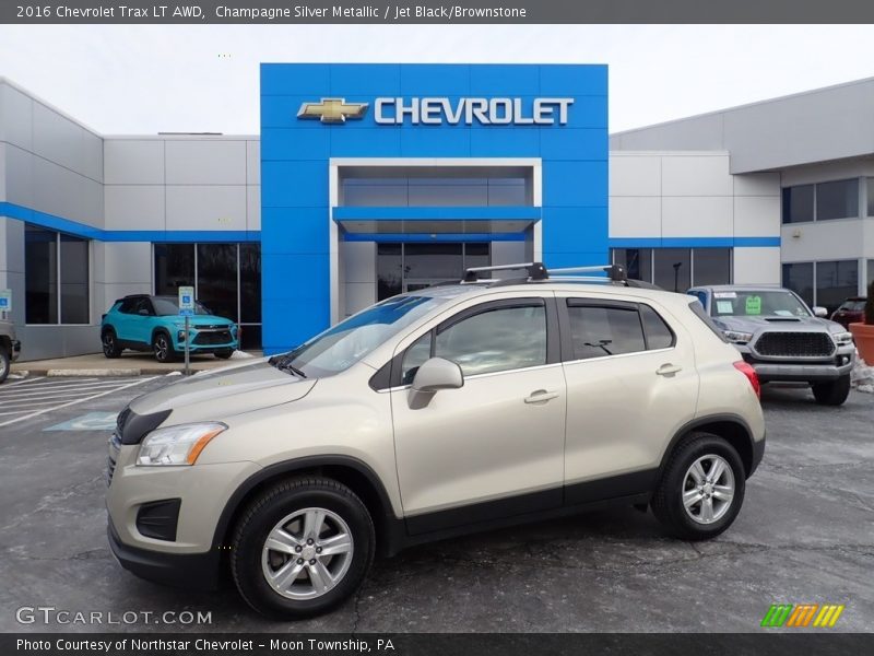 Champagne Silver Metallic / Jet Black/Brownstone 2016 Chevrolet Trax LT AWD