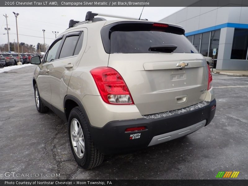 Champagne Silver Metallic / Jet Black/Brownstone 2016 Chevrolet Trax LT AWD