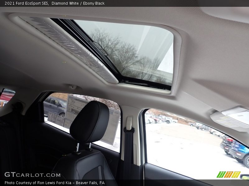Diamond White / Ebony Black 2021 Ford EcoSport SES