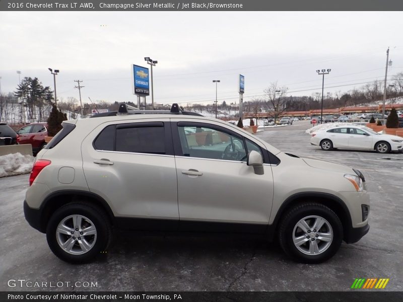 Champagne Silver Metallic / Jet Black/Brownstone 2016 Chevrolet Trax LT AWD