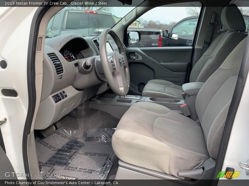 Glacier White / Steel 2019 Nissan Frontier SV Crew Cab