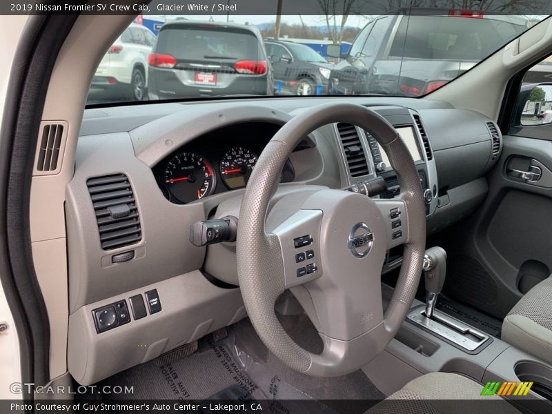 Glacier White / Steel 2019 Nissan Frontier SV Crew Cab