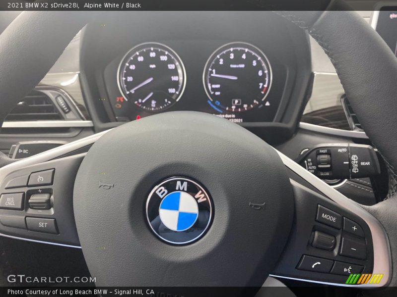 Alpine White / Black 2021 BMW X2 sDrive28i