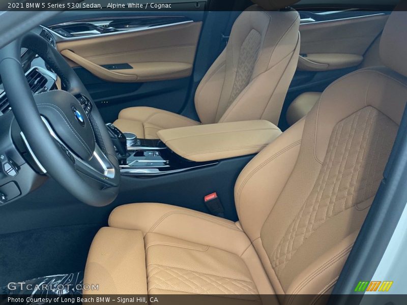 Alpine White / Cognac 2021 BMW 5 Series 530i Sedan