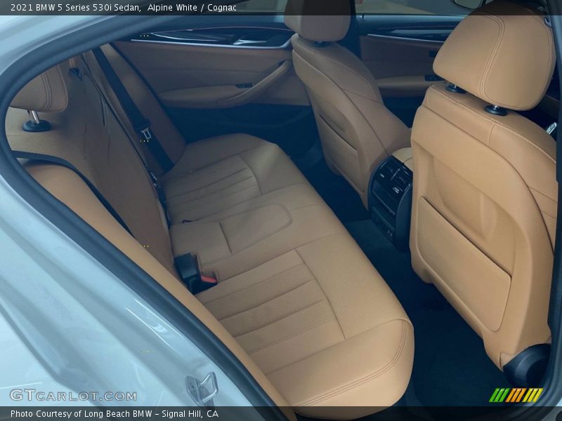 Alpine White / Cognac 2021 BMW 5 Series 530i Sedan