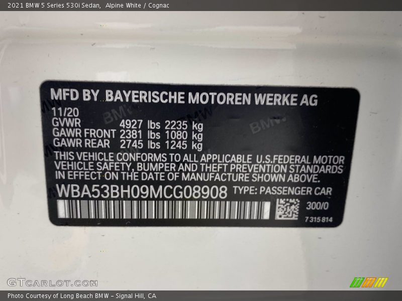 Alpine White / Cognac 2021 BMW 5 Series 530i Sedan