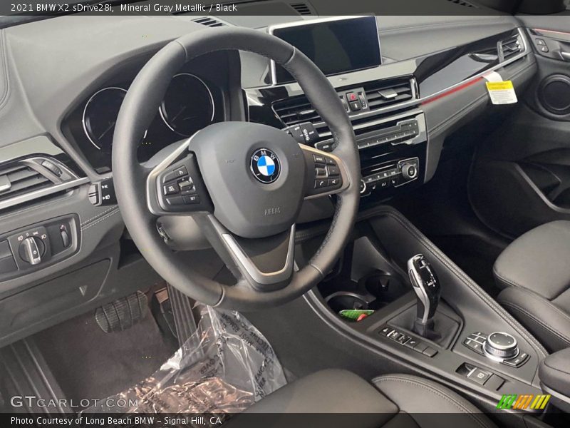 Mineral Gray Metallic / Black 2021 BMW X2 sDrive28i