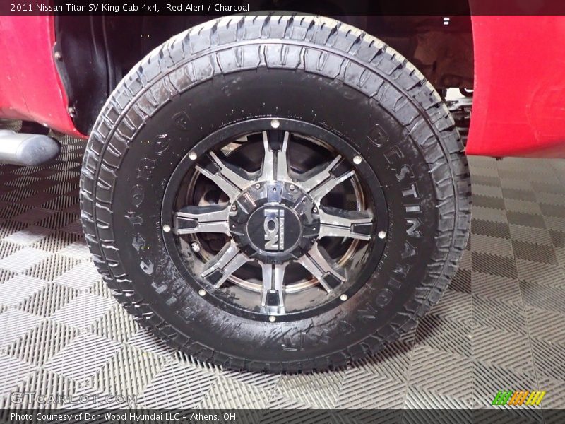 Custom Wheels of 2011 Titan SV King Cab 4x4