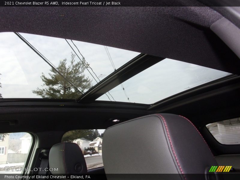 Iridescent Pearl Tricoat / Jet Black 2021 Chevrolet Blazer RS AWD