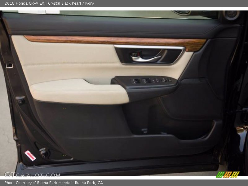 Crystal Black Pearl / Ivory 2018 Honda CR-V EX