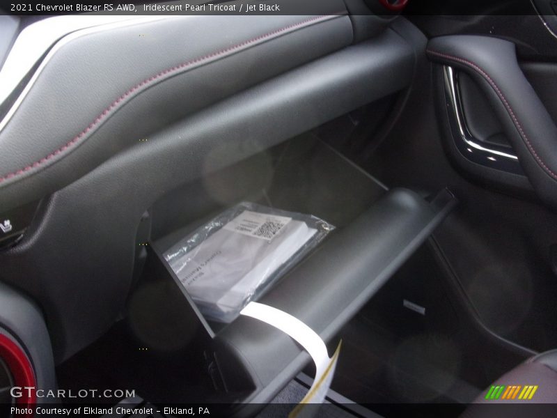 Iridescent Pearl Tricoat / Jet Black 2021 Chevrolet Blazer RS AWD