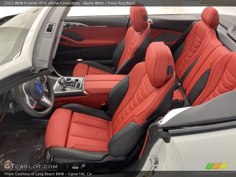 Rear Seat of 2021 8 Series 850i xDrive Convertible