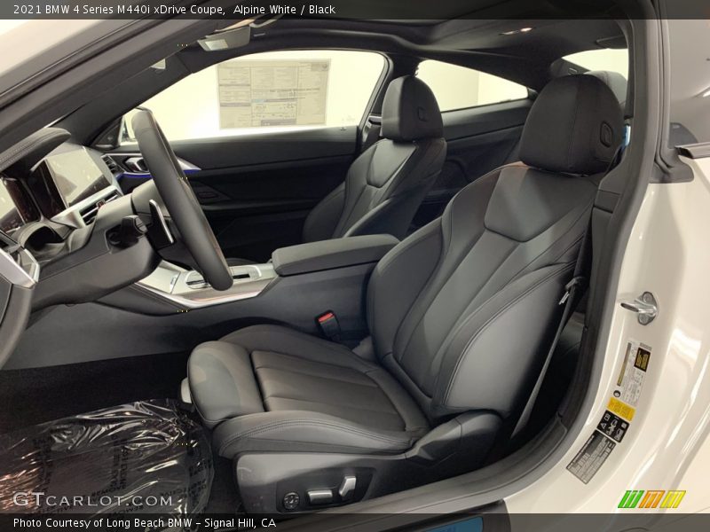 Alpine White / Black 2021 BMW 4 Series M440i xDrive Coupe