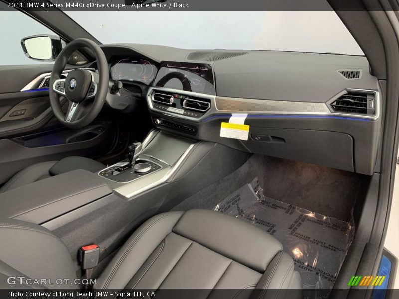 Alpine White / Black 2021 BMW 4 Series M440i xDrive Coupe