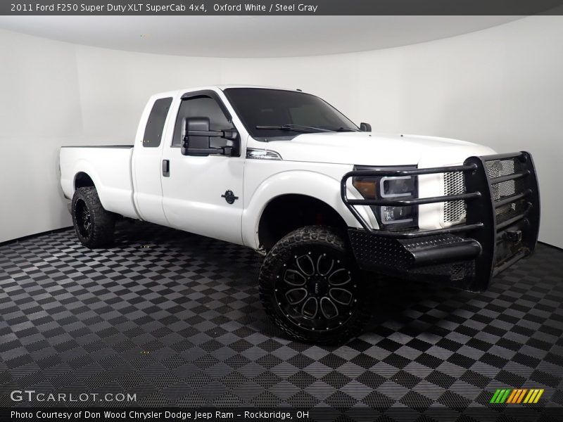 Oxford White / Steel Gray 2011 Ford F250 Super Duty XLT SuperCab 4x4