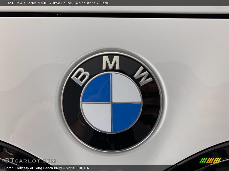 Alpine White / Black 2021 BMW 4 Series M440i xDrive Coupe